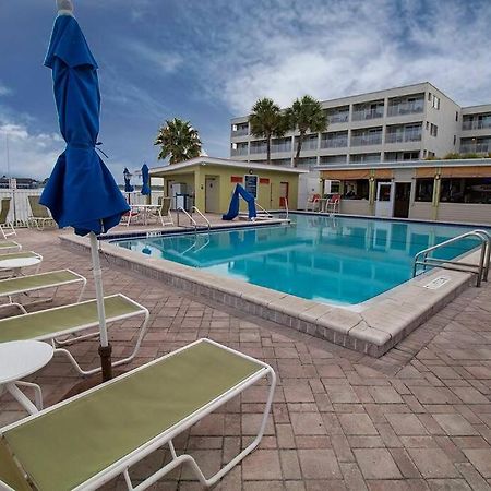 On The Rocks Villa Tampa Exterior photo