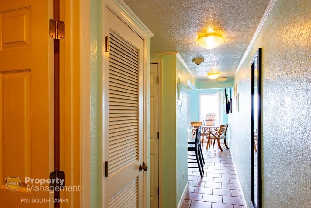 On The Rocks Villa Tampa Exterior photo